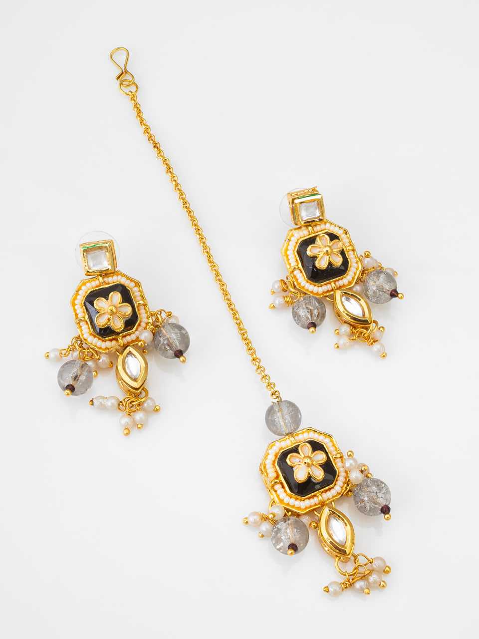 mystical-boundary-womens-jewellery-wholesale-kundan-necklace-set-fashion-necklace-manufacturer-2-2025-08-05_08_45_31